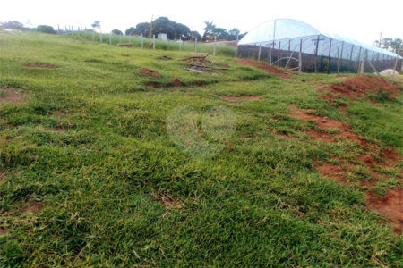 Sítio à venda com 1 quarto em Recanto Amapola, Bragança Paulista, SP