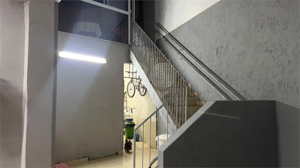 Sobrado à venda com 3 quartos em Cidade Kemel, São Paulo, SP