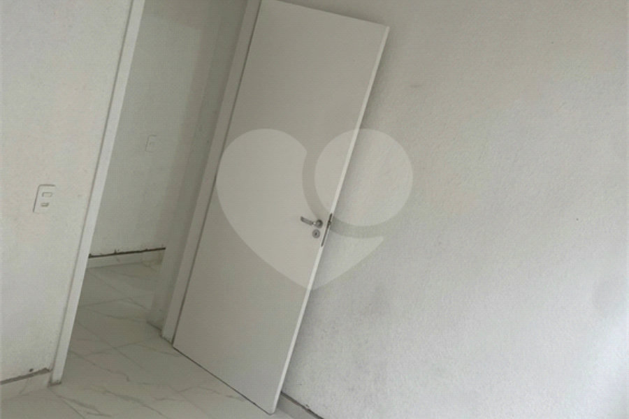 Apartamento à venda com 2 quartos em Horto, São Paulo, SP