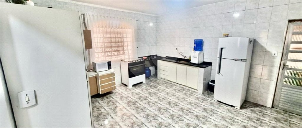 Sobrado à venda com 3 quartos, sendo 1 suíte, em Vila Nova Cachoeirinha, São Paulo, SP
