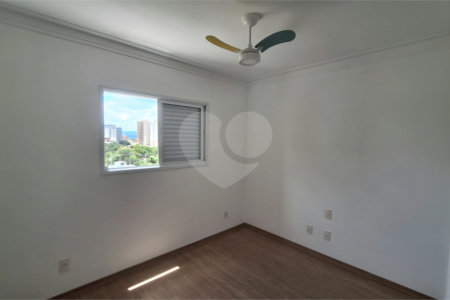 Apartamento à venda com 3 quartos, sendo 1 suíte,  em Parque Campolim, Sorocaba, SP