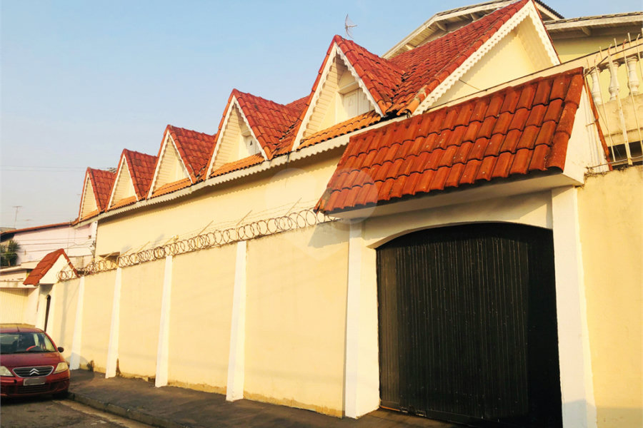 Sobrado à venda com 4 quartos, sendo 3 suítes, em Vila Rosália, Guarulhos, SP