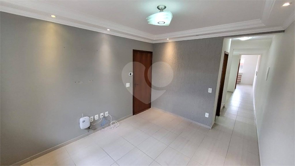 Sobrado à venda com 2 quartos, sendo 1 suíte,  em Vila Suissa, Mogi das Cruzes, SP