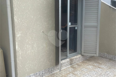 Sobrado à venda com 3 quartos em Vila Nova Alba, São Paulo, SP