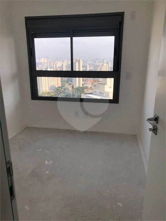 Lindo apartamento em excelente localização no Alto da Mooca, com 83m² com 3 dorms, sendo 1 suite, banheiro,lavabo,varanda gourmet, Aceita e estuda Permuta.