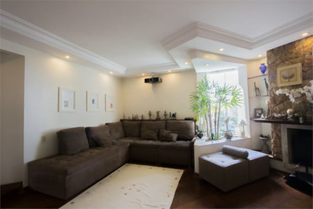 Apartamento à venda com 3 quartos, sendo 1 suíte, em Vila Andrade, São Paulo, SP