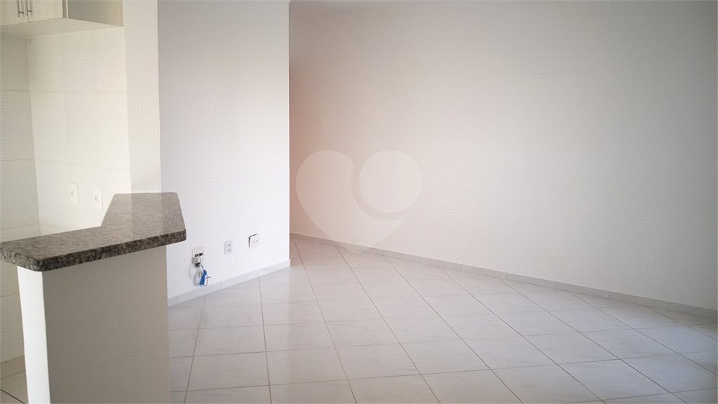 Apartamento para alugar com 3 quartos, sendo 1 suíte,  em Jardim Santiago, Indaiatuba, SP