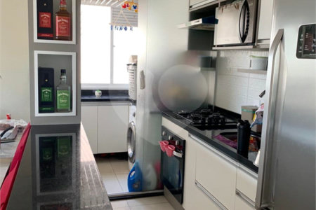 Apartamento à venda com 2 quartos em Parque Reboucas, São Paulo, SP