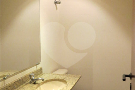 Apartamento à venda com 4 quartos, sendo 2 suítes,  em Cambuí, Campinas, SP