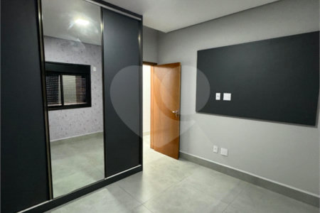 Casa à venda com 3 quartos, sendo 1 suíte, no condomínio Park Gran Reserve, Indaiatuba - SP