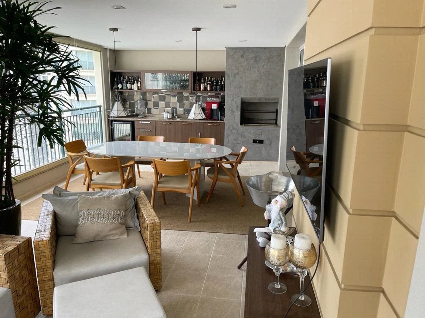 Apartamento à venda com 3 suítes em Vila Gertrudes, São Paulo, SP