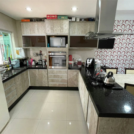 Casa à venda com 3 suítes em Vila Assunção, Santo André, SP