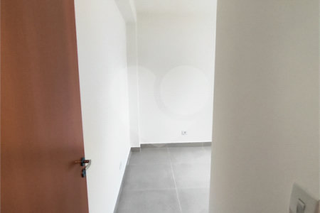 Apartamento à venda com 2 quartos em Vila Vitório Mazzei, São Paulo, SP