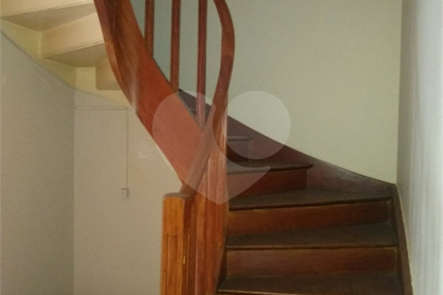 Sobrado à venda ou para alugar com 2 quartos, sendo 1 suíte, em Santana, São Paulo, SP