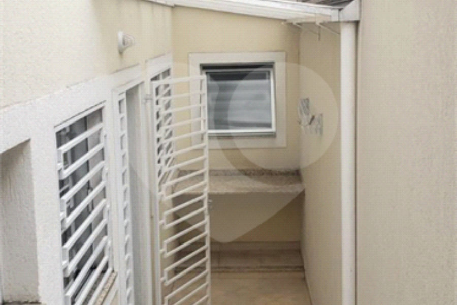 Sobrado à venda com 2 quartos, sendo 1 suíte, em Vila Nova Mazzei, São Paulo, SP