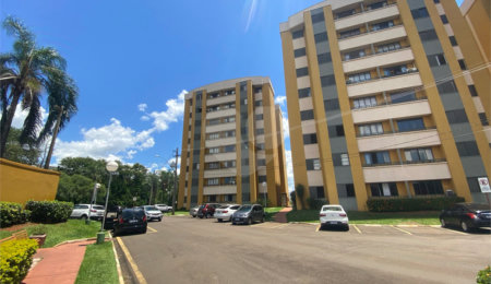 Apartamento à venda com 2 quartos, sendo 1 suíte,  em Parque Santa Mônica, São Carlos, SP