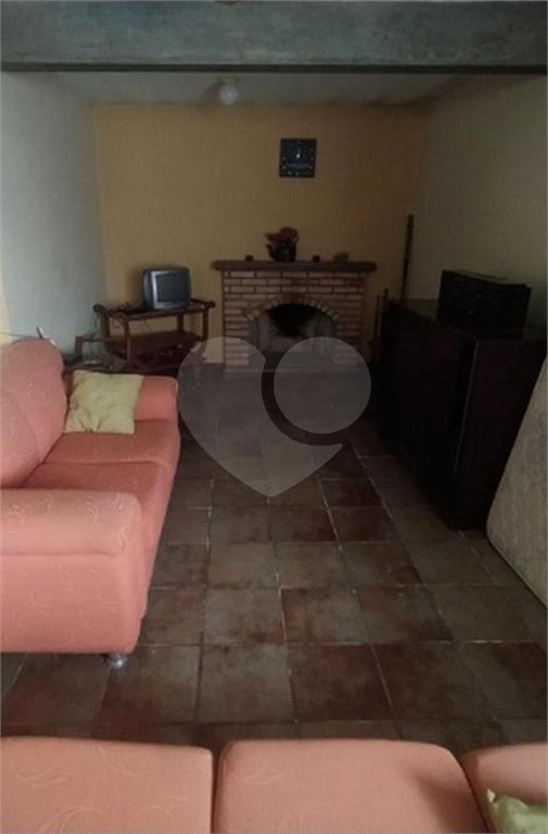 Casa à venda com 5 quartos, sendo 1 suíte, em Mantiqueira, Mairiporã, SP