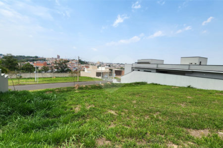 Terreno à venda no condomínio Residencial Central Parque, Salto - SP