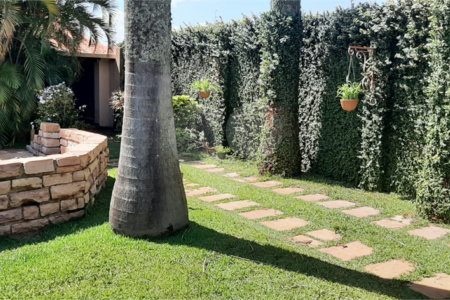 Casa à venda com 2 suítes em Jardim Eliana, Araraquara, SP