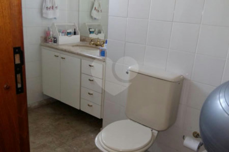 Apartamento à venda com 3 quartos, sendo 2 suítes, em Jardim Parque Morumbi, São Paulo, SP