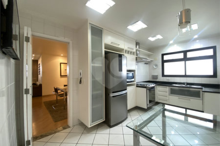 Apartamento à venda com 3 suítes em Rudge Ramos, São Bernardo do Campo, SP