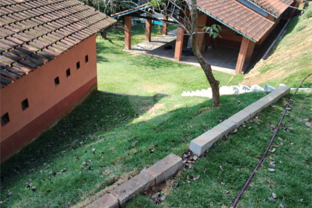 Chácara à venda com 5 quartos, sendo 4 suítes, em Week-end, Jarinu, SP