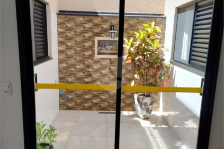 Casa à venda com 3 quartos, sendo 1 suíte, no Centro, Sorocaba, SP