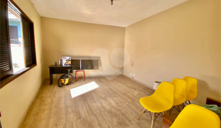 Sobrado à venda com 3 quartos em Aclimação, São Paulo, SP