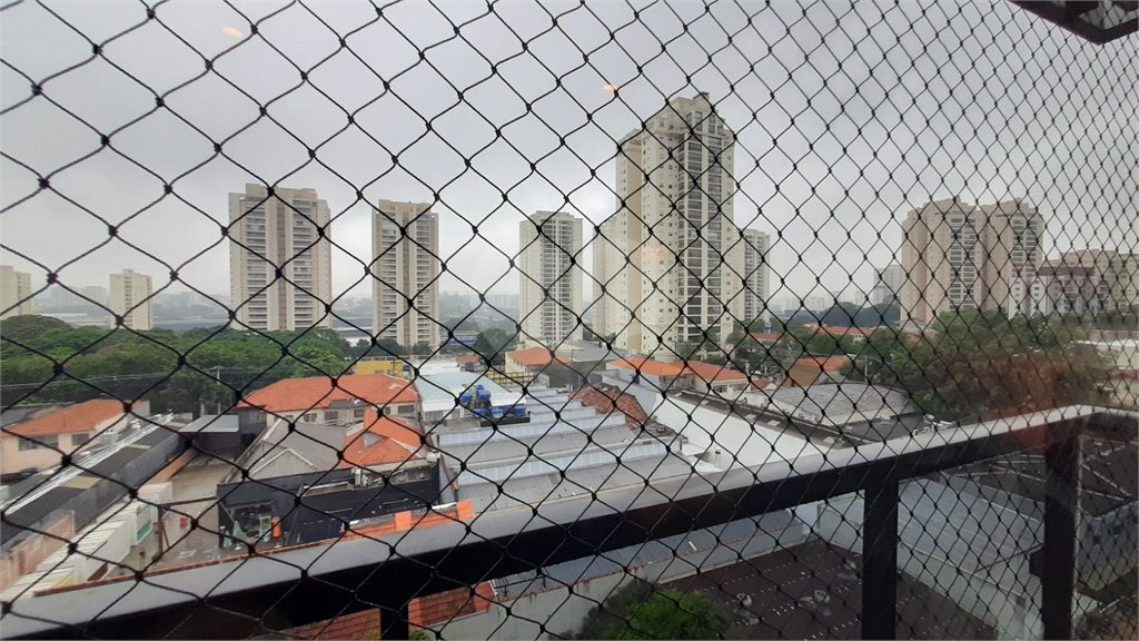 Cobertura à venda com 3 quartos, sendo 2 suítes, em Bela Aliança, São Paulo, SP