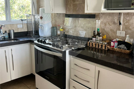 Apartamento à venda com 4 quartos, sendo 2 suítes,  em Vila Andrade, São Paulo, SP