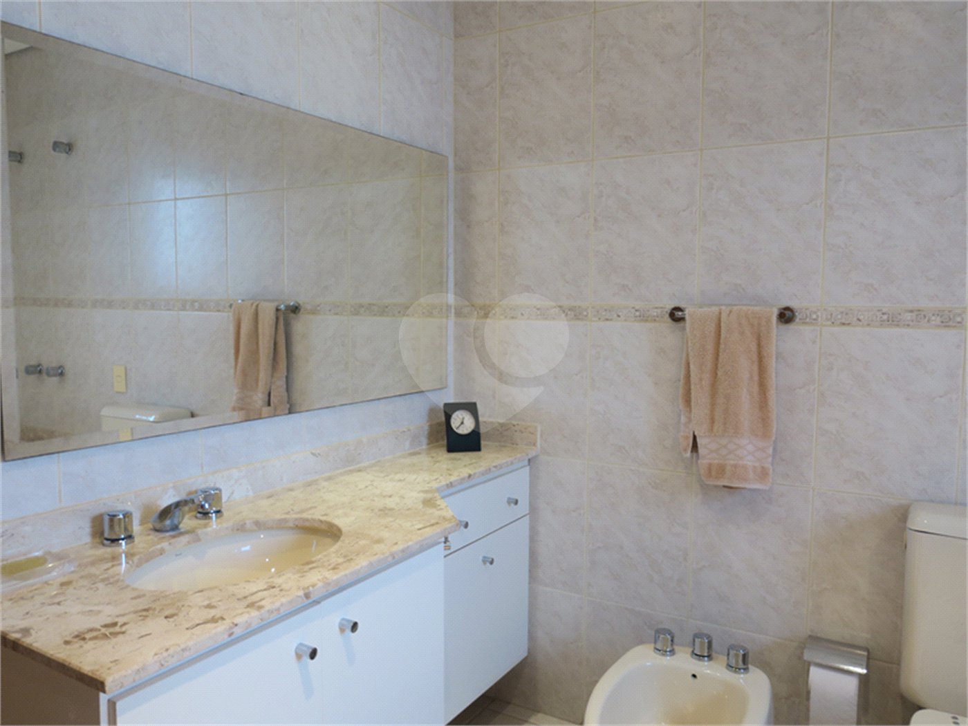 Apartamento à venda com 3 suítes em Vila Suzana, São Paulo, SP