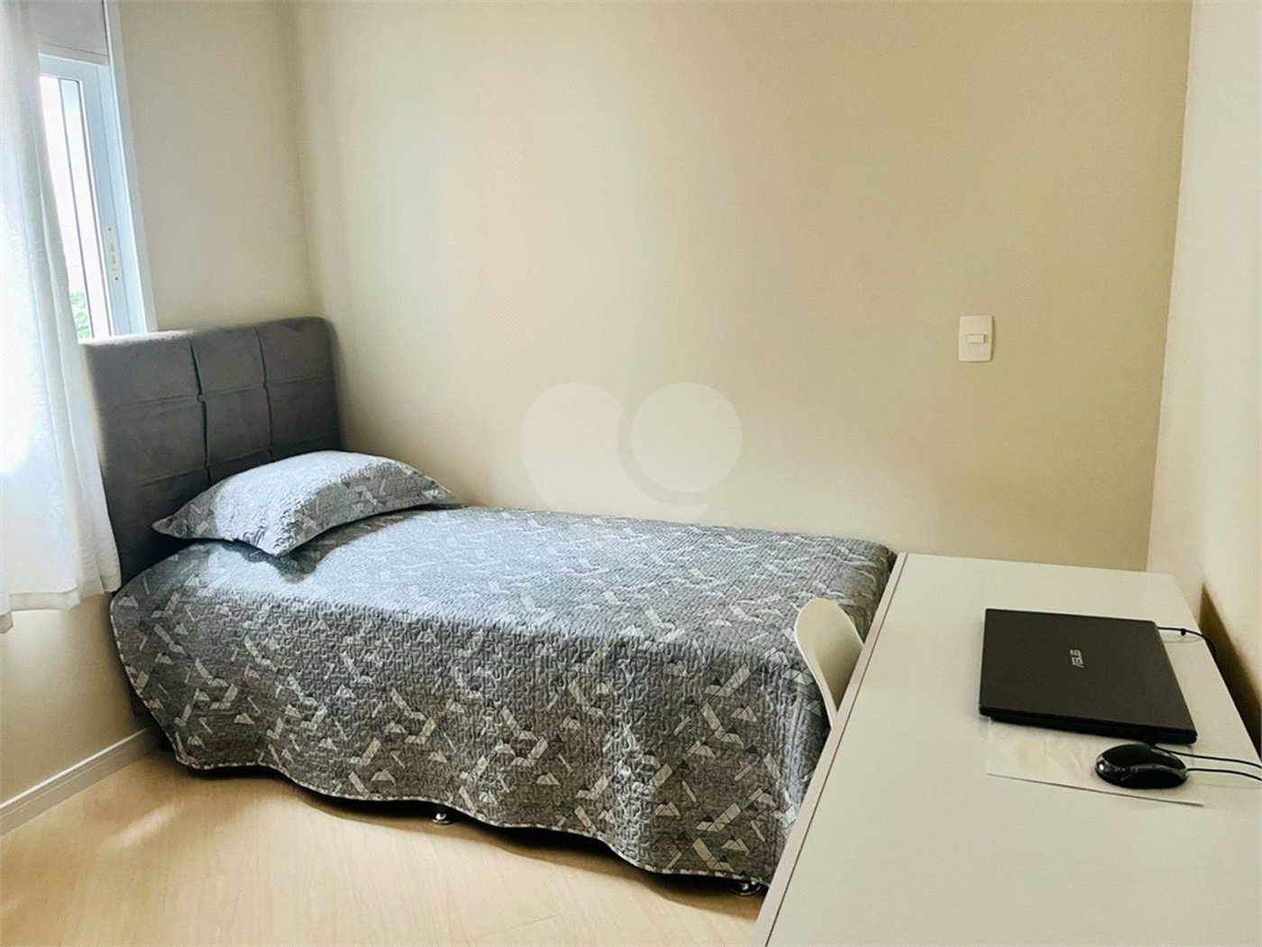 Casa à venda com 3 quartos, sendo 2 suítes, no condomínio Res Green Villagge, São Paulo - SP