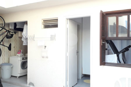 Sobrado à venda com 5 quartos, sendo 1 suíte, em Jardim Caravelas, São Paulo, SP