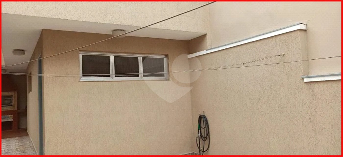 Sobrado à venda com 4 quartos, sendo 1 suíte,  em Alto da Lapa, São Paulo, SP