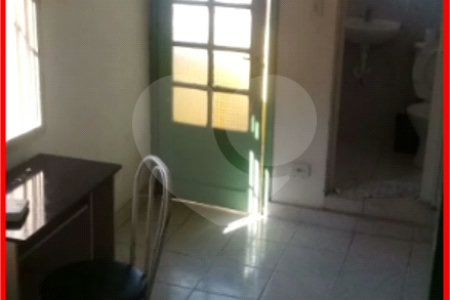 Sobrado à venda com 14 quartos em Vila Anglo Brasileira, São Paulo, SP