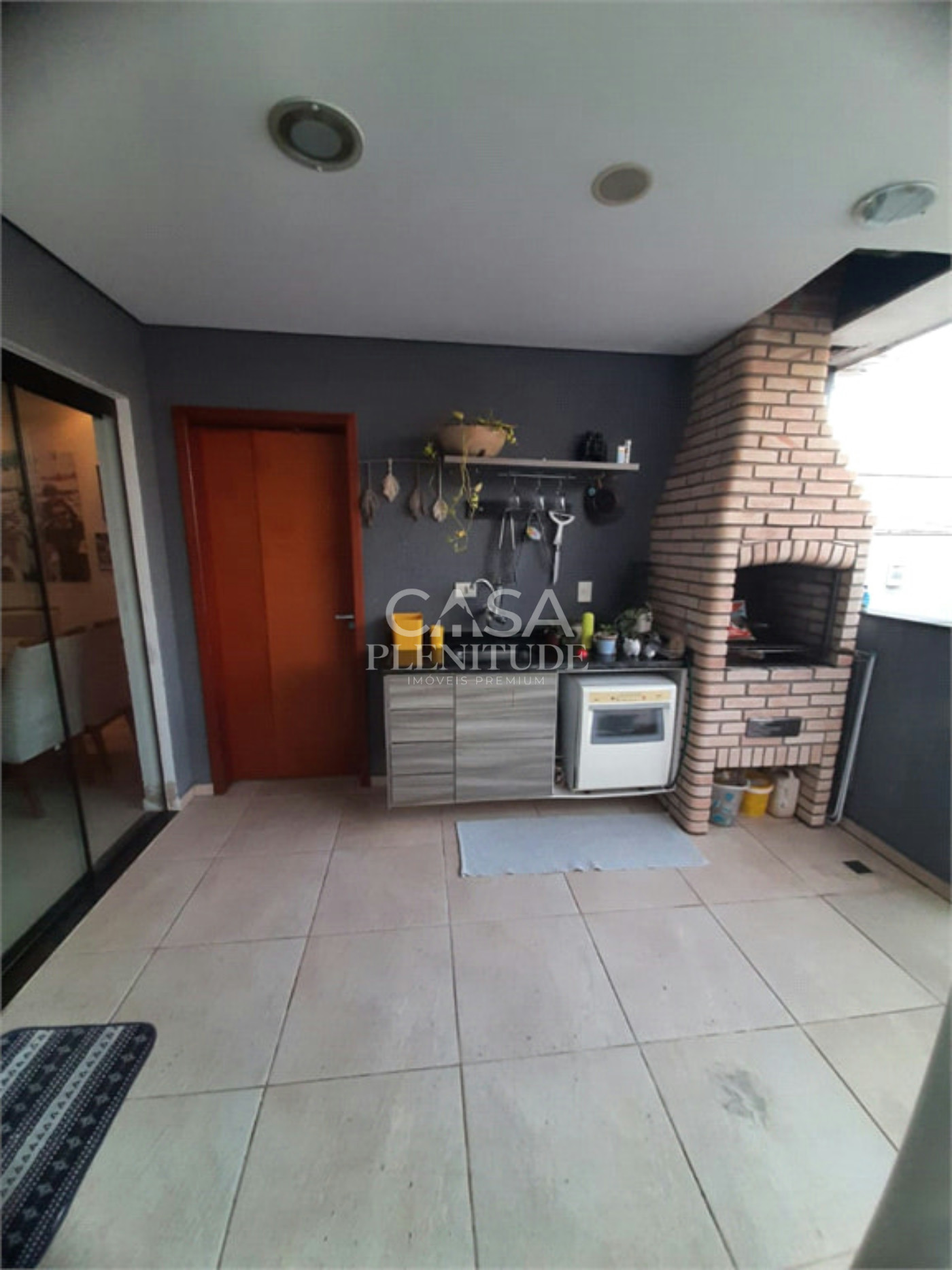 Casa em condomínio à venda com 3 quartos, sendo 1 suíte,  em Horto Florestal, Sorocaba, SP