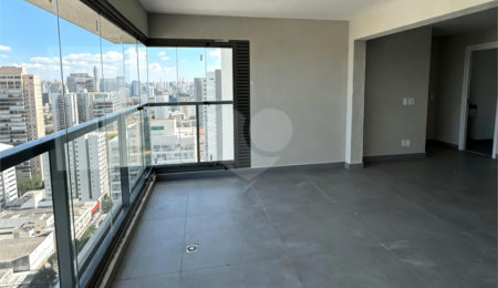 Apartamento à venda com 2 suítes em Campo Belo, São Paulo, SP
