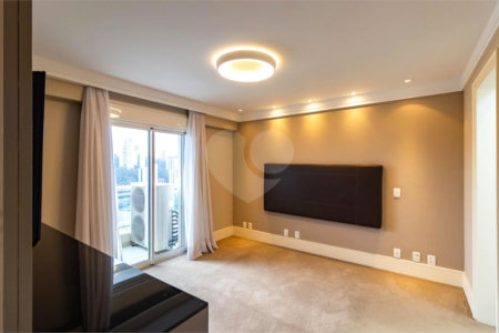 Apartamento para alugar com 4 suítes em Vila Andrade, São Paulo, SP