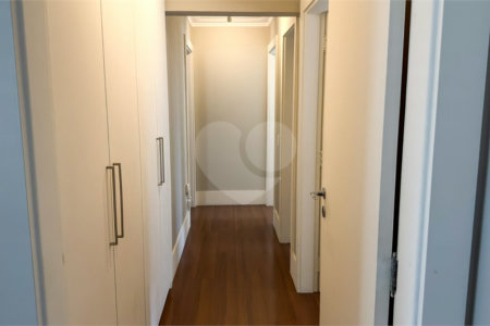 Apartamento à venda com 3 quartos, sendo 1 suíte, em Perdizes, São Paulo, SP