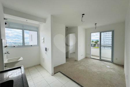 Apartamento à venda com 2 quartos, sendo 1 suíte, em Vila Galvão, Guarulhos, SP