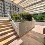 Apartamento com 3 dormitórios à venda, 100 m² por R$ 650.000,00 - Pitangueiras - Guarujá/SP