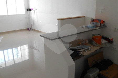 Sobrado à venda com 2 quartos em Vila Gomes Cardim, São Paulo, SP