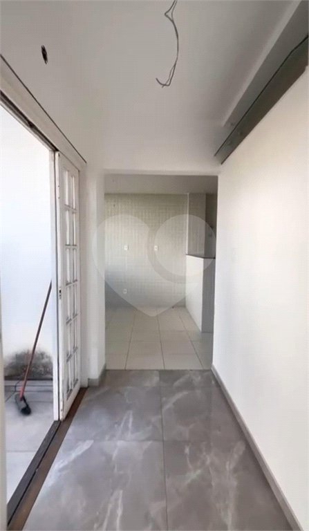 Casa à venda com 4 quartos, sendo 2 suítes, no condomínio Residencial Green Ville, Rio de Janeiro - RJ