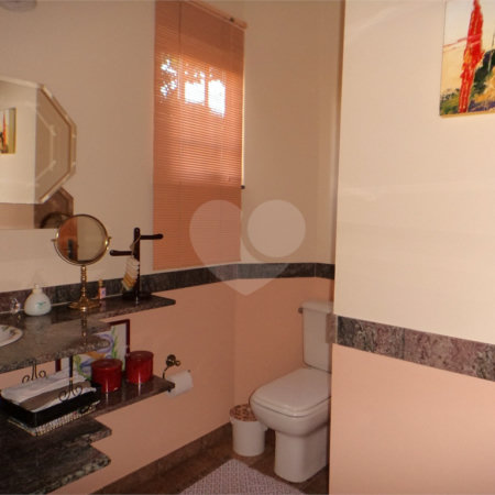 Casa à venda com 4 suítes em Nova Gardênia, Atibaia, SP