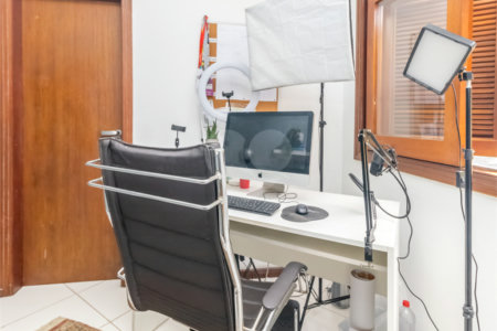 Casa à venda com 4 quartos, sendo 2 suítes, em Jardim Marajoara, São Paulo, SP
