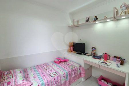 Apartamento à venda com 3 quartos, sendo 1 suíte, em Jardim Esmeralda, São Paulo, SP