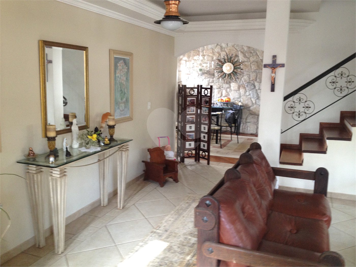 Casa à venda ou para alugar com 4 quartos, sendo 1 suíte, em Serra da Cantareira, Mairiporã, SP