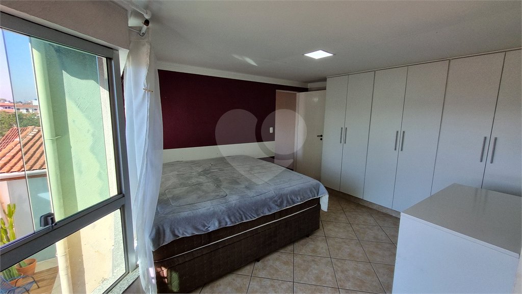 Sobrado à venda com 4 quartos, sendo 1 suíte, em Tremembé, São Paulo, SP