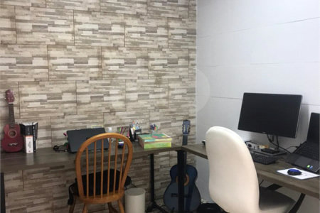 Sobrado à venda com 2 quartos em Santana, São Paulo, SP