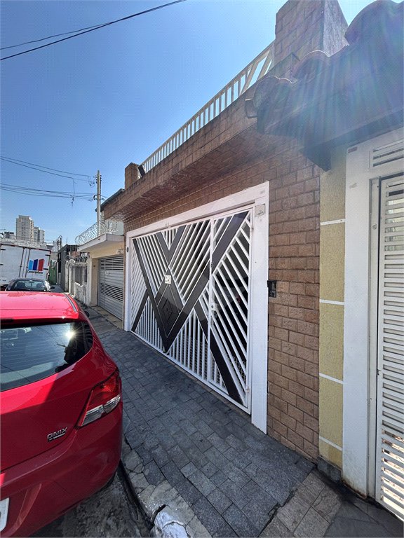 Sobrado à venda com 3 quartos em Jardim Santo Antoninho, São Paulo, SP